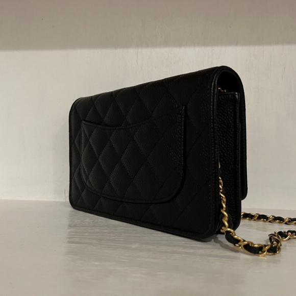 Chanel Classic Wallet On Chain (black caviar with gold hardware) // 2023 - Picture 3 of 10
